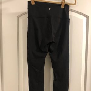 Lululemon Wunder Under 7/8 Black Leggings Size 6